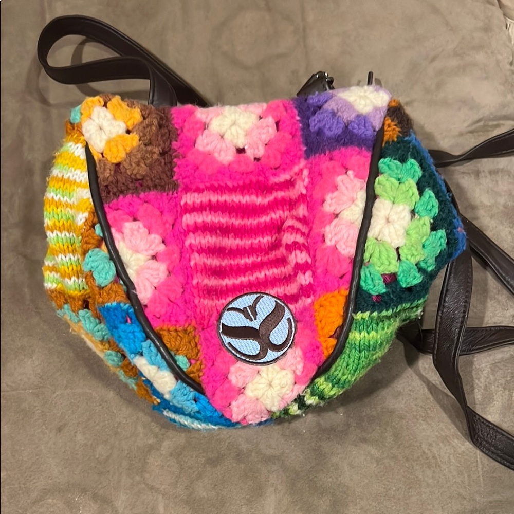 Salvage Sacs Colorful Crochet Mini Jeffrey crossbody
